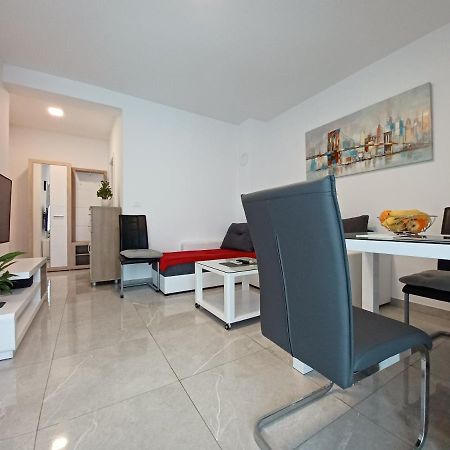 Apartments Leon 2 Novigrad Istria المظهر الخارجي الصورة
